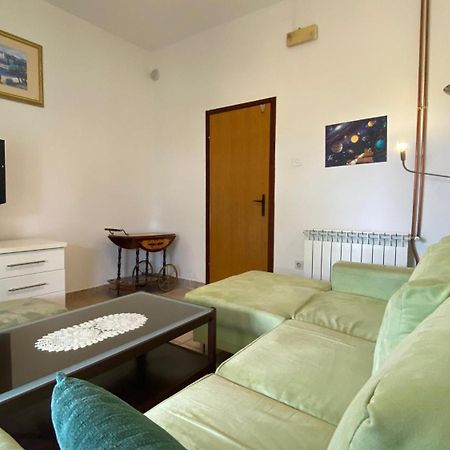Apartment Gracijana Poreč Exteriör bild